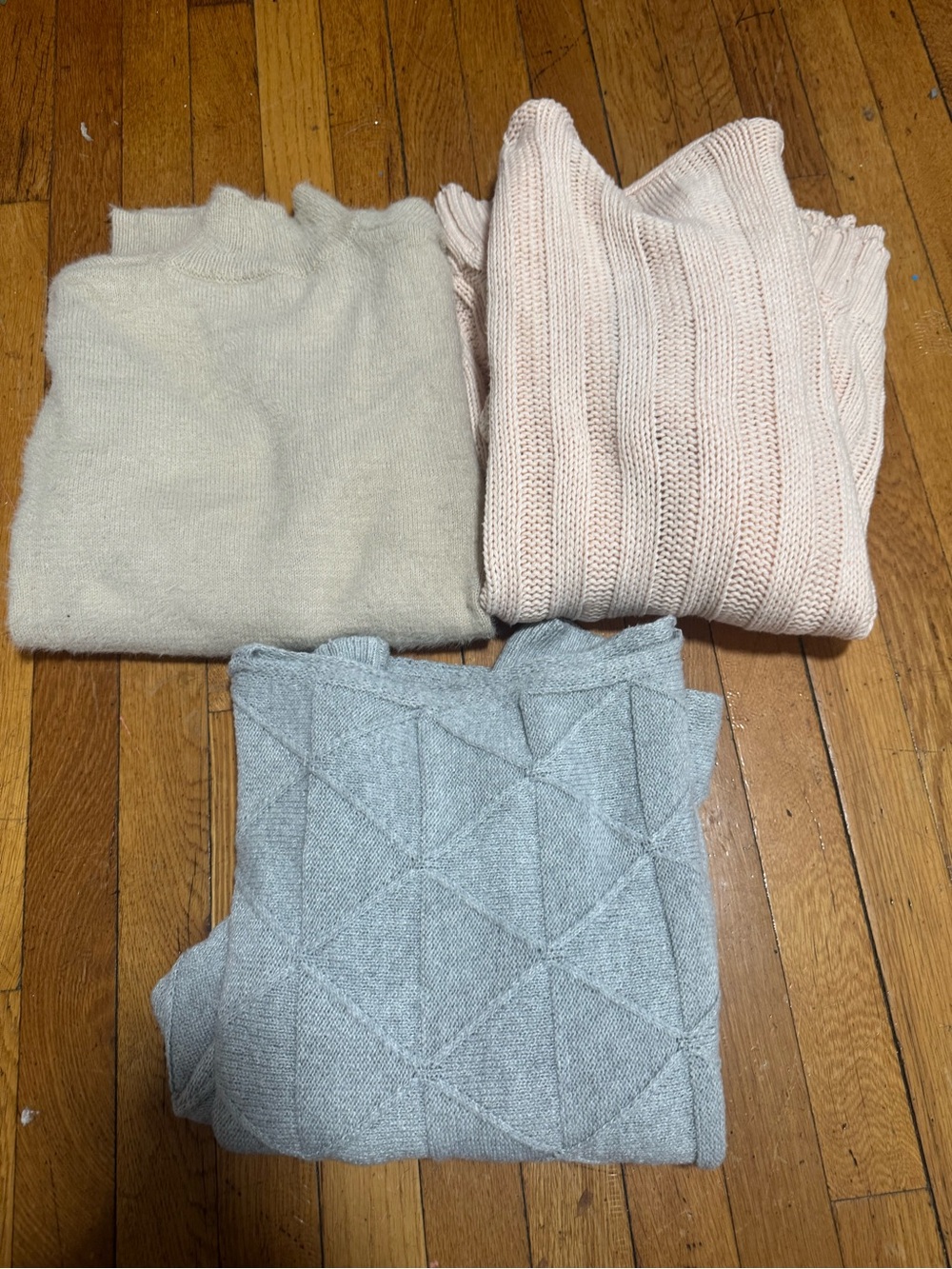 SHEIN Women’s Sweater Lot Size Large